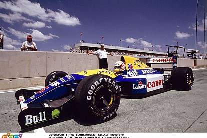 Ma 62 éves Nigel Mansell, 1992 Forma-1 bajnoka