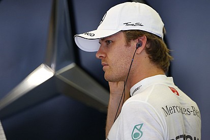 Rosberg: Elismerem, ma jobb volt Hamilton