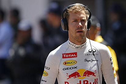 Hivatalos: Új sebességváltót kapott Vettel, de nem kap büntetést