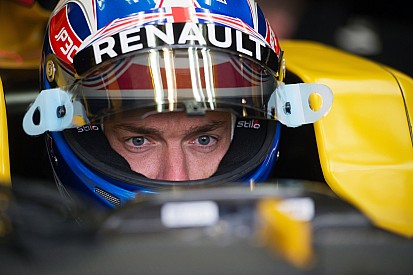 Palmer hoopt op ommekeer met nieuwe Renault-motor