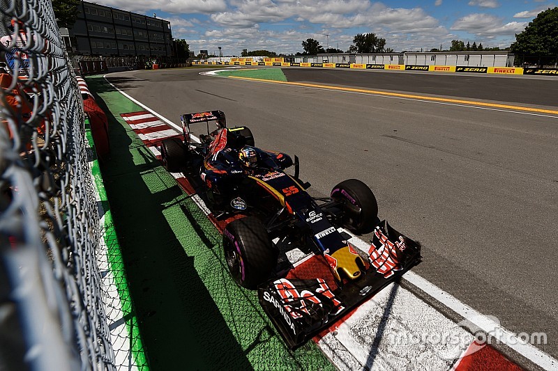 Carlos Sainz Jr., Scuderia Toro Rosso STR11