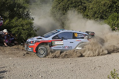 Italia, PS10-11: spuntano Abbring e Tanak, ma davanti resta Neuville