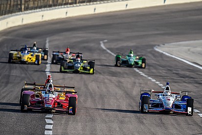 Indy no Texas: prova adiada gera preocupação com pneus