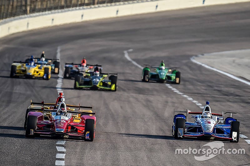 Indy no Texas: prova adiada gera preocupação com pneus