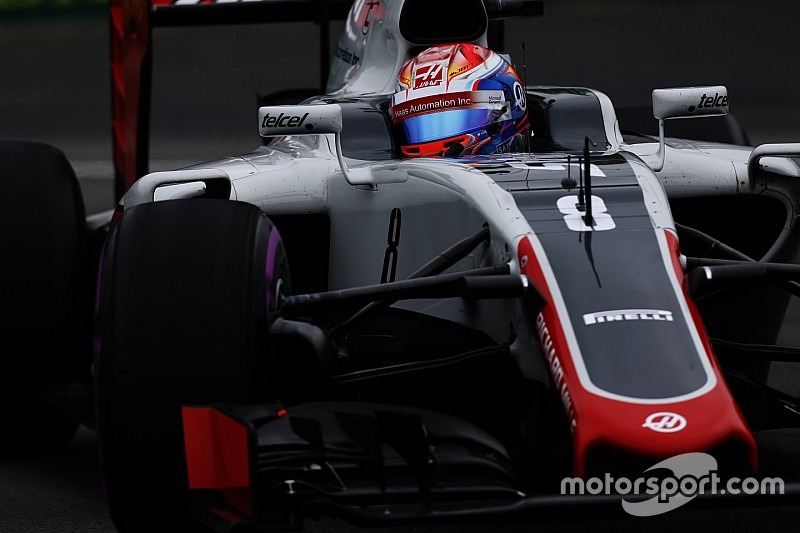 Problème d'aileron avant pour Grosjean