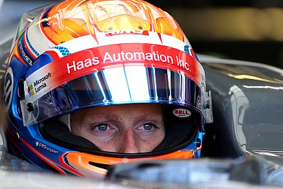 Nous devons mieux comprendre les pneus, affirme Grosjean