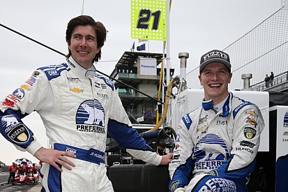 Machucado, Newgarden será substituído por Hildebrand