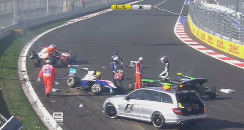 GP3: Nagy baleset Szocsiban a Forma-1 rajtja előtt! Videón az eset