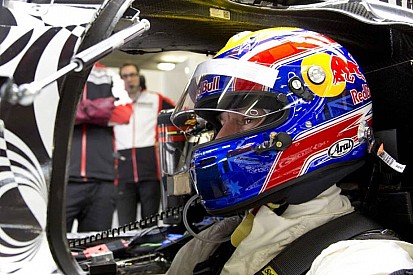 Webber pályára vitte az LMP1-es Porschét: intenzív első nap az új projektben