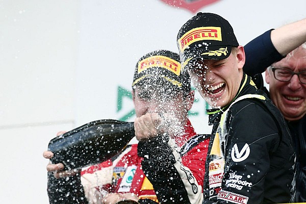 Glock: Mick Schumacher egy az egyben olyan, mint Michael!