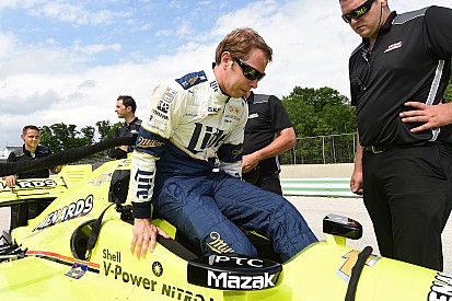 Keselowski anda em carro da Indy pela primeira vez