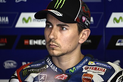 Lorenzo busca teste com a Mercedes na F1