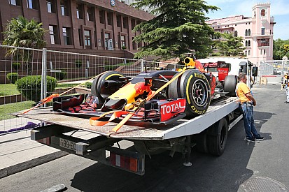 Ricciardo - Je croyais que ça taperait d'abord dans le virage 8 !