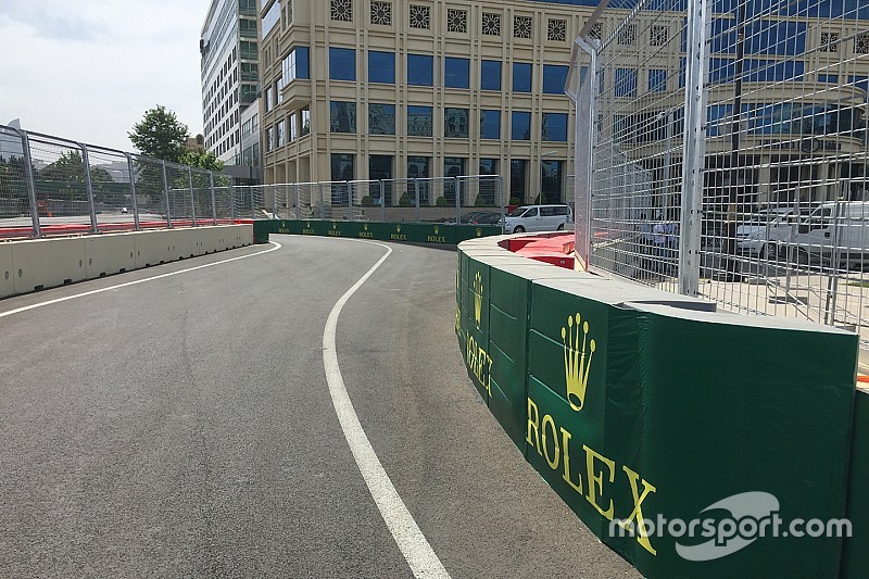 La FIA cambia los pianos y la entrada a boxes de Bakú