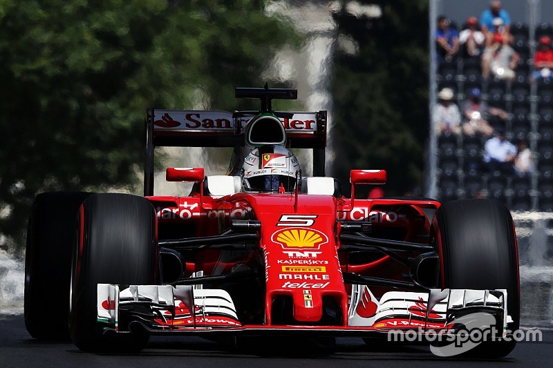 Vettel, Mercedes'le farka şaşırdı