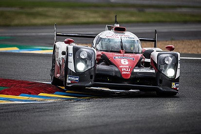 Le Mans nach 6 Stunden: Toyota führt vor Einbruch der Nacht