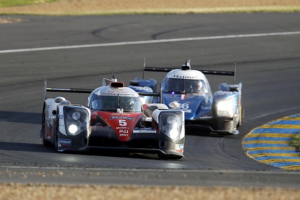 Le Mans nach 21 Stunden: #5 Toyota und #2 Porsche im Duell um den Sieg