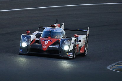 Problemas para Toyota a menos de tres horas del final