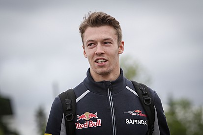 Kvyat: Formula 1'deki geleceğime kendim karar vereceğim