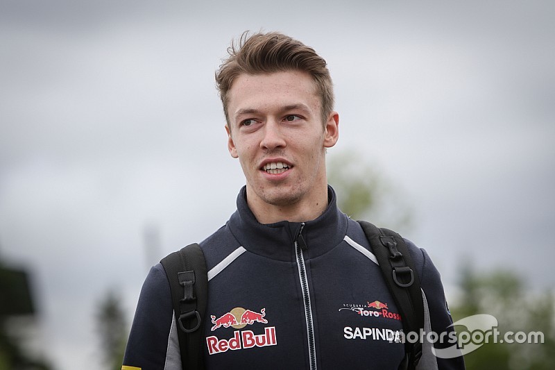 Kvyat: Formula 1'deki geleceğime kendim karar vereceğim