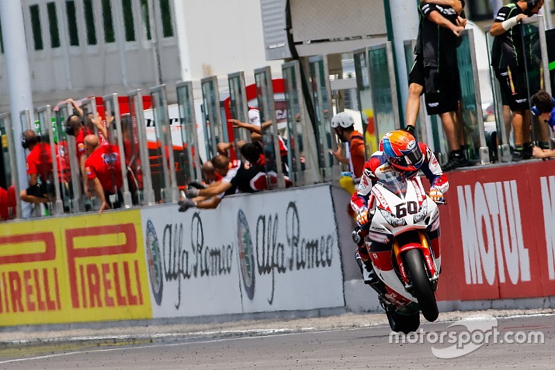 À Misano, Van der Mark rebondit et Hayden peine