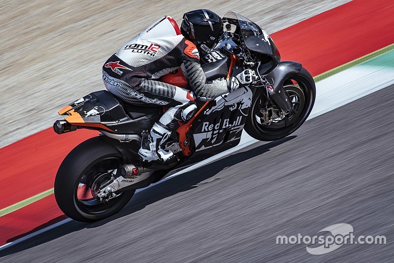 KTM en essais au Mugello, cette fois avec Lüthi