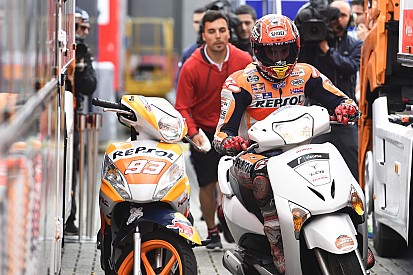 Marquez 'jat' scooter LCR, Crutchlow: “Stuur hem de rekening”