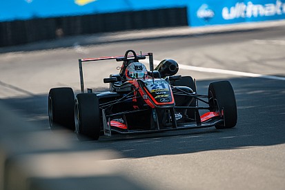 Hubert rompe il ghiaccio e conquista la prima vittoria in Gara 2