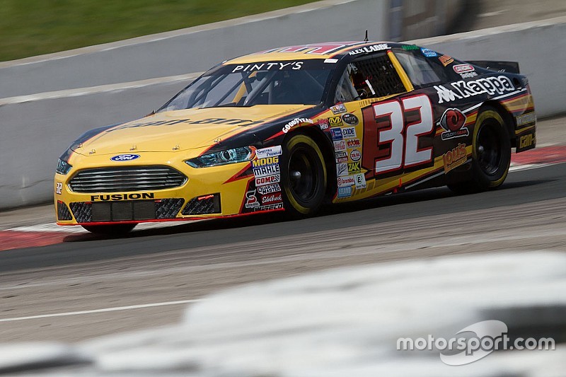 Revivez la victoire d’Alex Labbé en série NASCAR Pinty’s