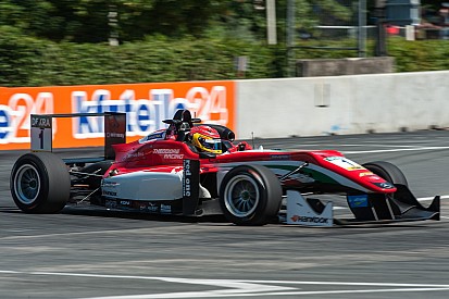 Stroll e Hubert vencem; brasileiros se envolvem em acidentes