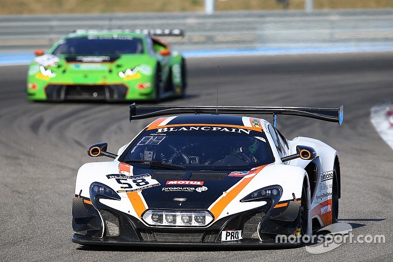 #58 Garage 59 McLaren 650S GT3: Rob Bell, Come Ledogar, Shane van Gisbergen