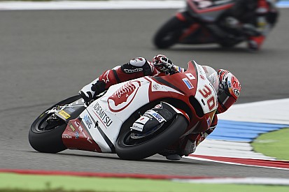 Assen Moto2: Kırmızı bayrakla biten yarışı Nakagami kazandı