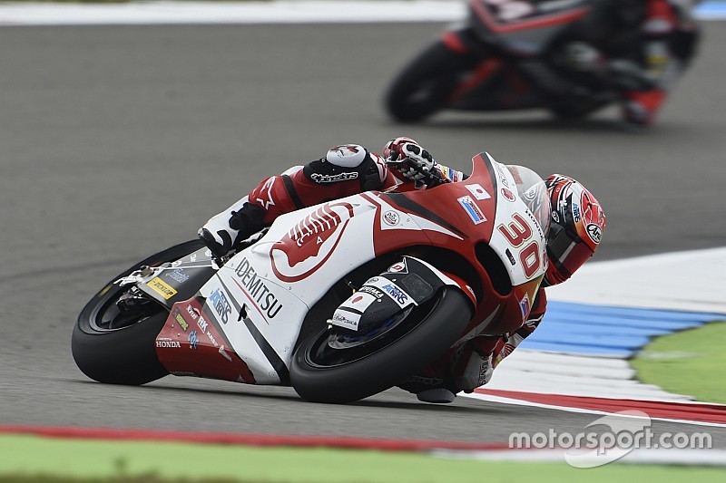 Assen Moto2: Kırmızı bayrakla biten yarışı Nakagami kazandı