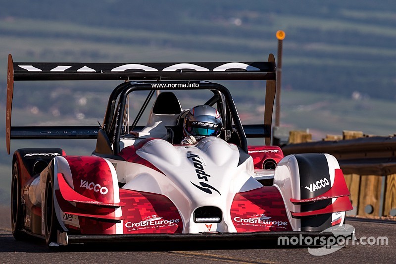 Na Le Mans wint Dumas ook Pikes Peak-heuvelklim