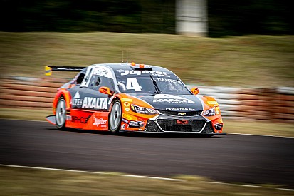 Brazilian V8 Stock Cars: Tarumã features unpredictable races on Max Wilson and Júlio Campos victorie