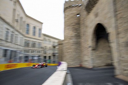 GP2: ilyen előzni és harcolni a brutálisan hosszú célegyenesben Azerbajdzsánban
