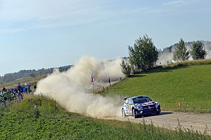 Mikkelsen cerró la mañana del viernes liderando en Polonia