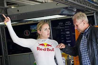 La skieuse Lindsey Vonn a testé la Formule V8 3.5