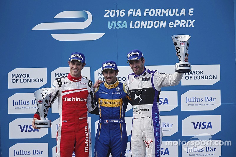 Senna/Prost voltam a fazer 1-2 após 23 anos; veja imagens