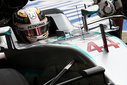 Britanya GP: 1. antrenman seansının lideri Hamilton
