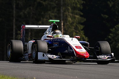 Stuvik sorprende tutti e sigla il miglior tempo nelle Libere di Silverstone