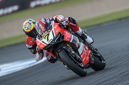 Laguna Seca, Libere 2: Davies e Ducati imprendibili. Rea resiste