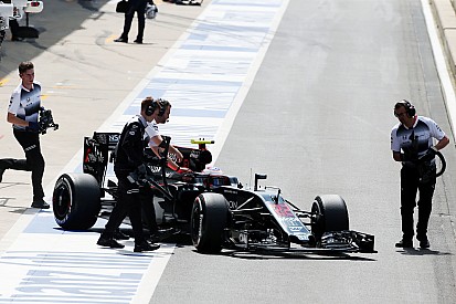 Button: “En la curva 8 rompí el alerón trasero”