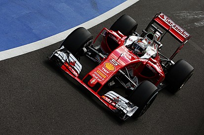 Punido no grid, Vettel pede melhora da Ferrari em câmbio