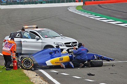 Ericsson, dolorido, debe esperar al domingo para tener el alta