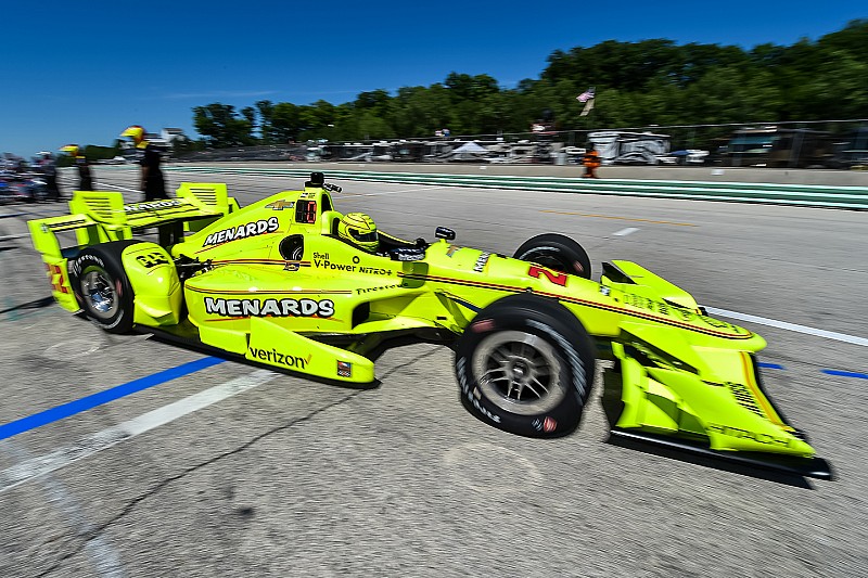 Simon Pagenaud regala al team Penske la pole numero 500