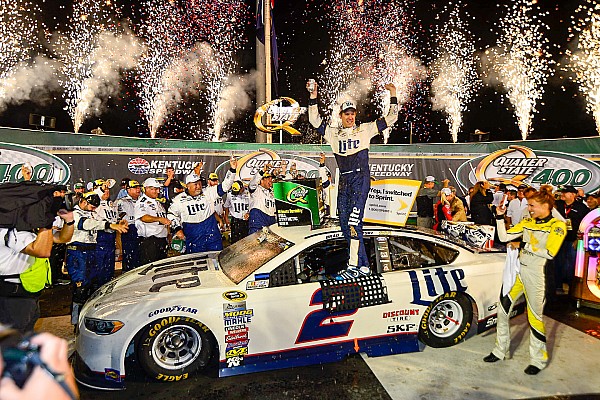 Brad Keselowski gagne la course à l’économie de carburant