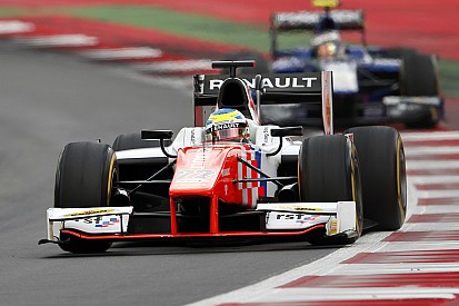 Rowland verovert met MP Motorsport koppositie in GP2-kampioenschap
