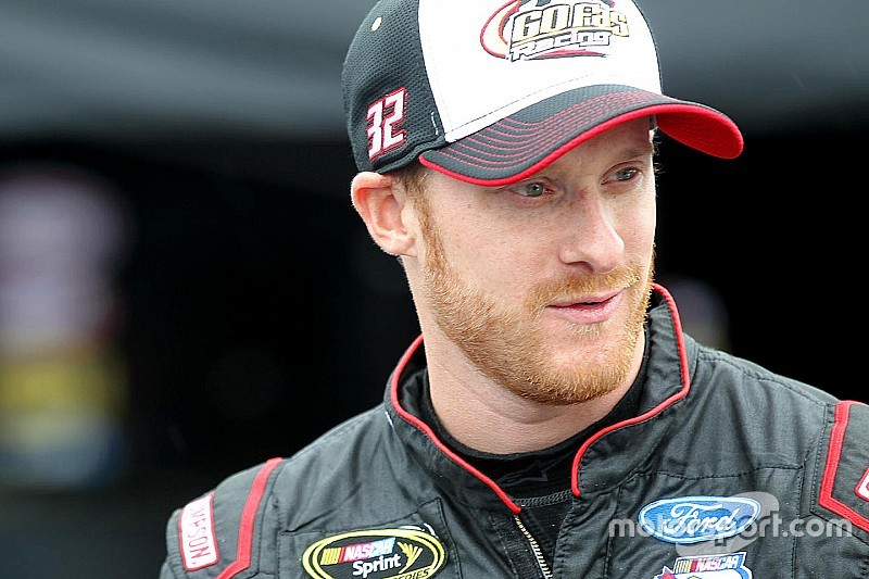 Jeb Burton regresará a la Xfinity de NASCAR