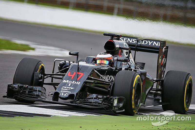 Stoffel Vandoorne, McLaren MP4-31 Test and Reserve Driver